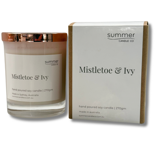 Mistletoe & Ivy Candle with gift box