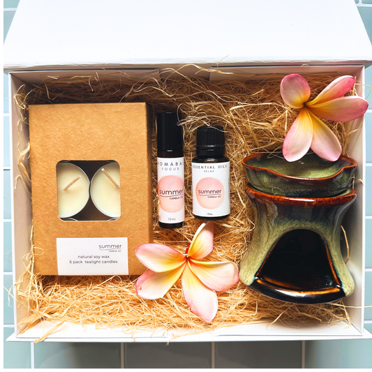 Mother's Day Ceramic Oil Burner bundle with Essential Oils, Essential Aromaball and Tea Lights